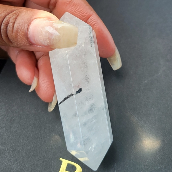 Crystal - Picture 2 of 3